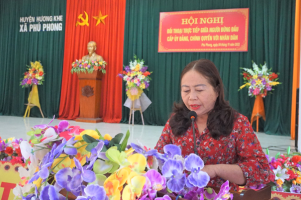 Phú Phong đối thoại với các hộ dân về chế độ chính sách